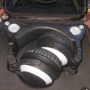 Brand new headset